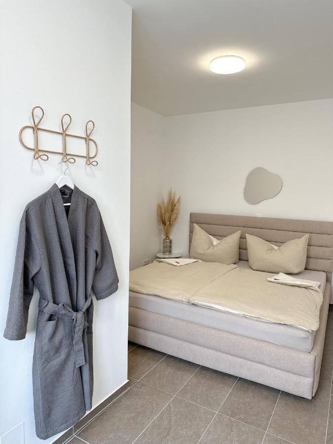 Appartamento Modernes Haus Naehe Parndorf Bruck an der Leitha Esterno foto